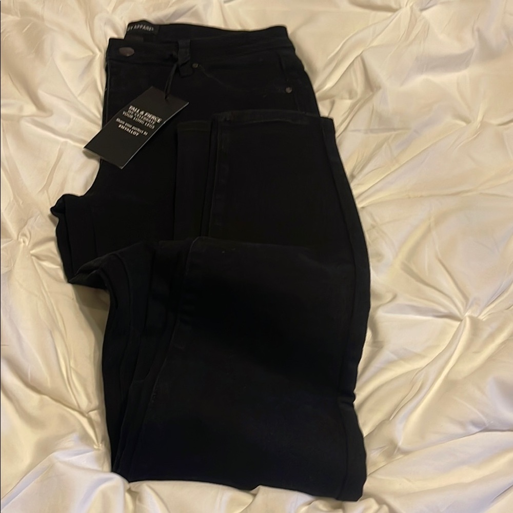Chic Black Skinny Jeans for Women